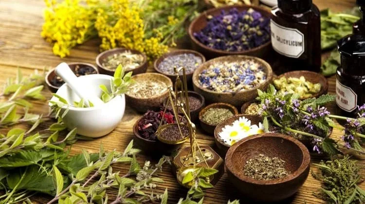 روغن سیاه دانه برای درد سیاتیک